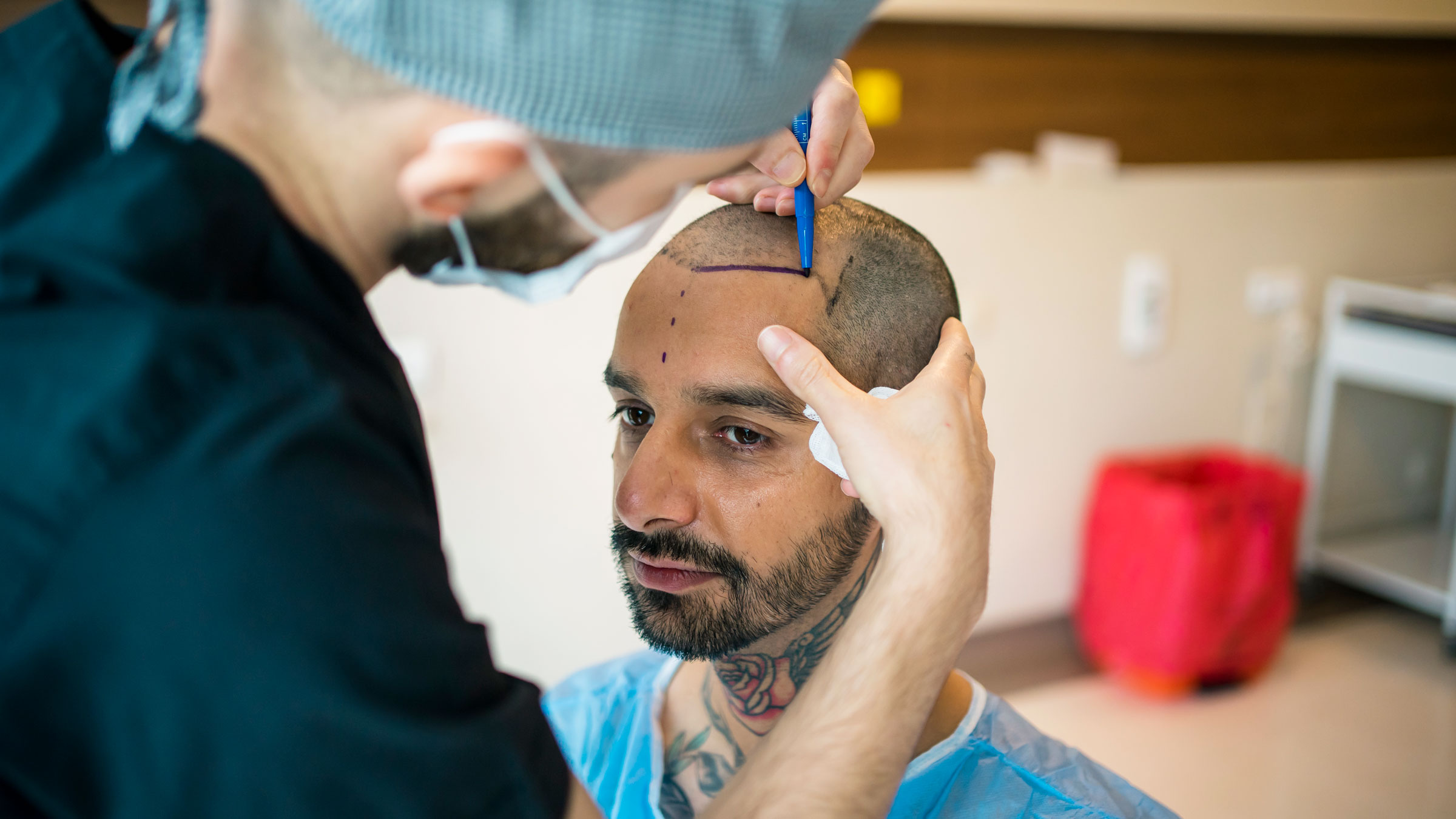 Guidelines To Choose The Best Hair Transplant Surgeon in India